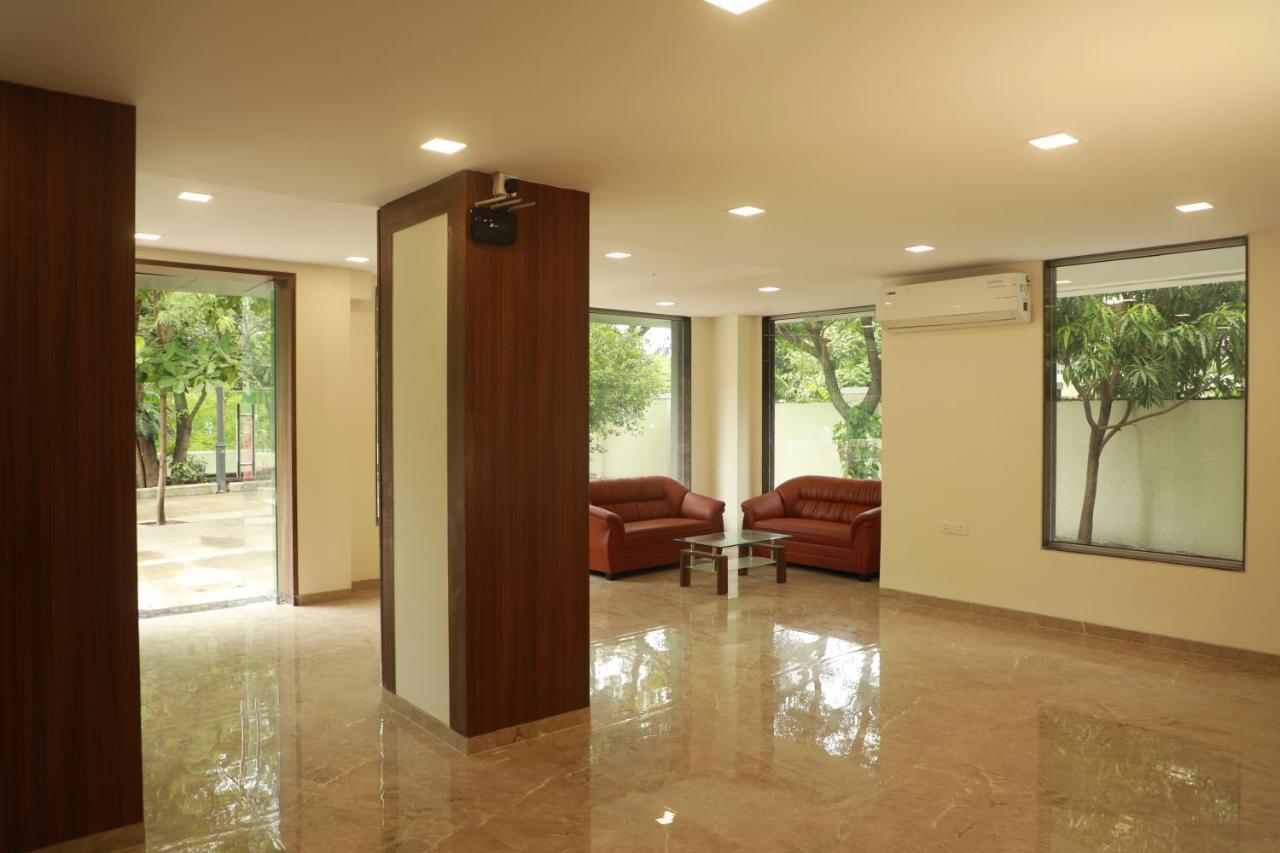 Serenity By Monarch, Baner Pune Meribel Village ภายนอก รูปภาพ